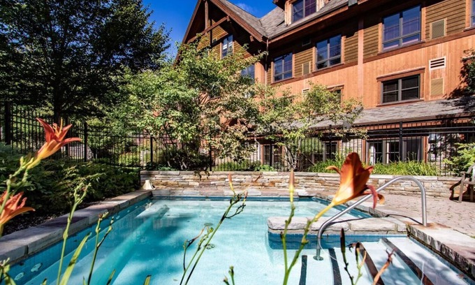 Versant Soleil Condominio | ***New*** The resort: true ski-in/ski-out at Versant Soleil 1500-11