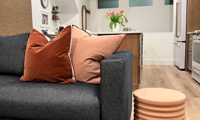 Herron Morton Apartamento | NEW! The Second Story - Downtown Carriage House