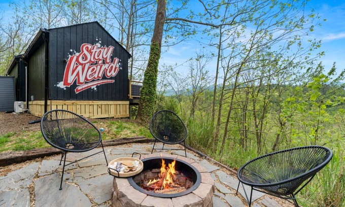 Weaverville Casa | New Tiny Home W/Mountain Views