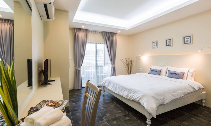 Doi Saket Casa | Nueva casa adosada de dos pisos