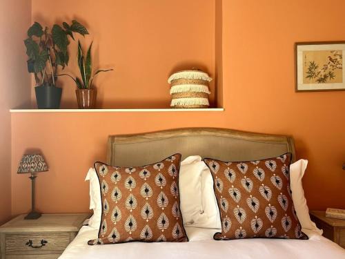 Frome Casa | NEW Victorian Residence - sleeps 12