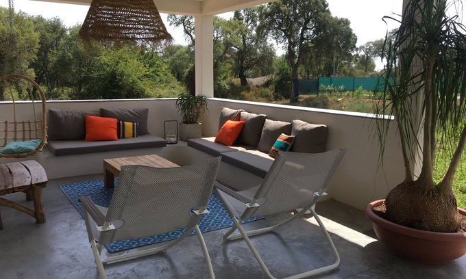 Ventiseri Casa | Villa nueva con piscina climatizada.