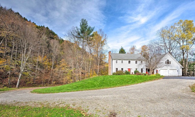 Jeffersonville Casa | NEW! VT Custom Country House on 10 Beautiful Acres