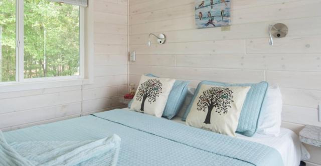 Steele Creek Casa | New Waterfront Cabin on the Large Sundeck #20 cabin