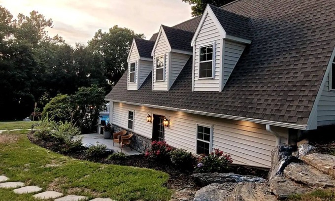 Witmer Cabaña | New Waterfront Creekside Cottage w/ Private Pool, Firepit, Paddle Boat, Fishing