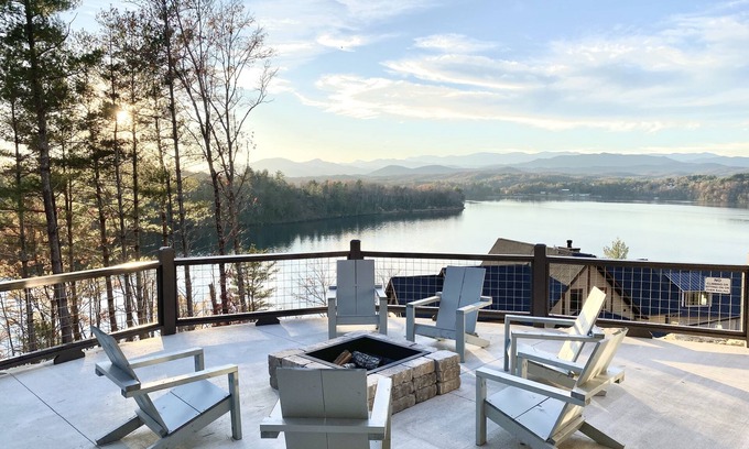 Nebo Casa | New Waterfront Home - Amazing Views of Lake James and NC Mountains