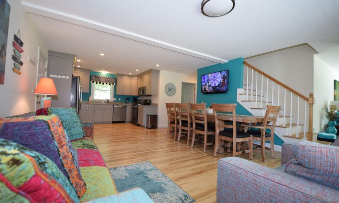 York Beach Casa | Alquiler todo el año - 1/4 de milla a Short Sands Beach y el centro de York