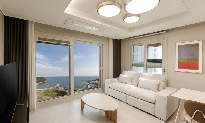 Busan Casa | NewCZ Osiria Residence