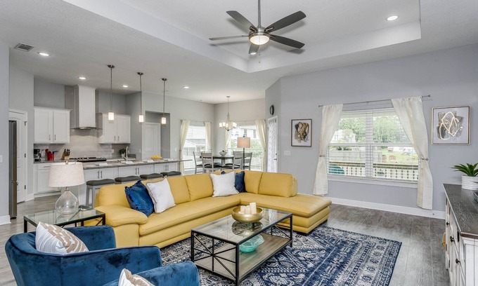 Gulf Breeze Casa | Newer Home In Gulf Breeze with Relaxing, Comfortable Living Area and Large Covered Patio and Garage
