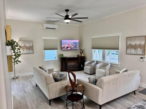 Historic District Casa | Newest Cottage Downtown. Pet Yes