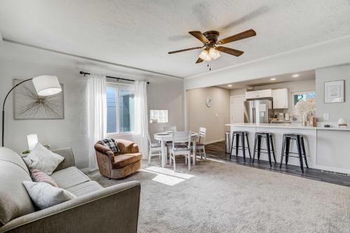 Central Colorado Springs Casa | Newly Built 3BD Retreat w Mtn Views & Game Room