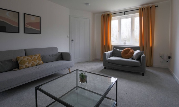 Old St Mellons Casa | Newly Built 4Bed House 15 mins to Newport/Cardiff