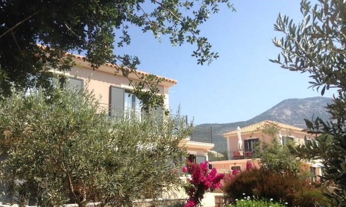 Mousata Casa | Newly Built and Independent Villas, with Great Sea and Mountain Views