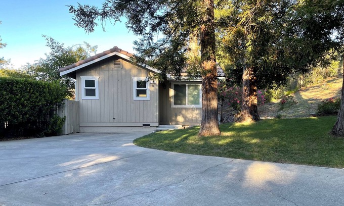 Walnut Creek Casa | Newly-built guesthouse with complete privacy