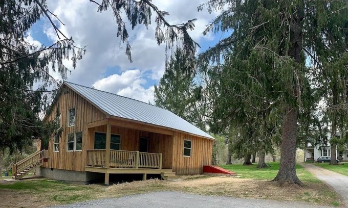 Dover Plains Casa | Newly built home in Dover, NY