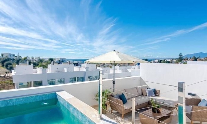Marbella Cabaña | NEWLY BUILT Townhouse w/ ROOFTOP POOL in La Finca