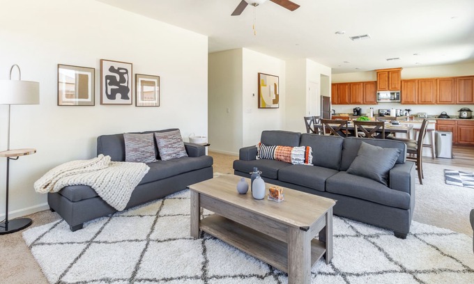 Linda Casa | Newly constructed Home in Linda