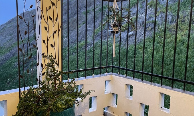 La Joya Cabaña | Newly remodeled 2 story home. Comfortable sleep 8