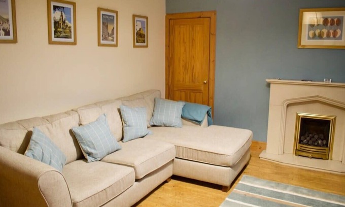 Restalrig Apartamento | 2 Bedroom Apartment With Parking in Edinburgh