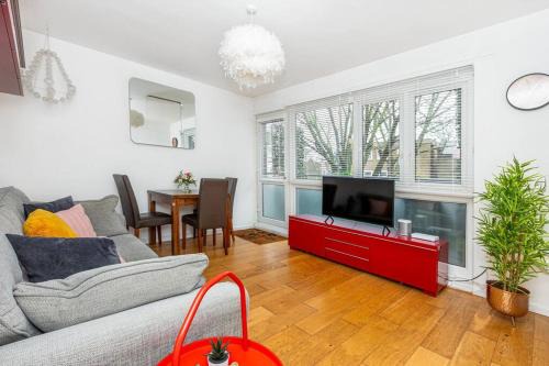 Livesey Apartamento | Newly refurbished 2BR wbalcony in Vibrant Peckham