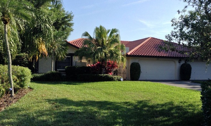 Braden River Villa | Recientemente reformado espaciosa villa en Golf Pointe at Palm Aire, Sarasota