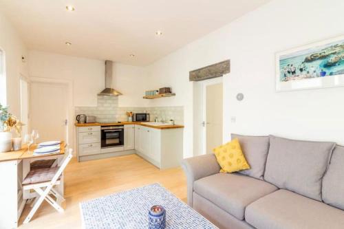 Blackrock Apartamento | Newly Refurbished Traditional Cottage Blackrock
