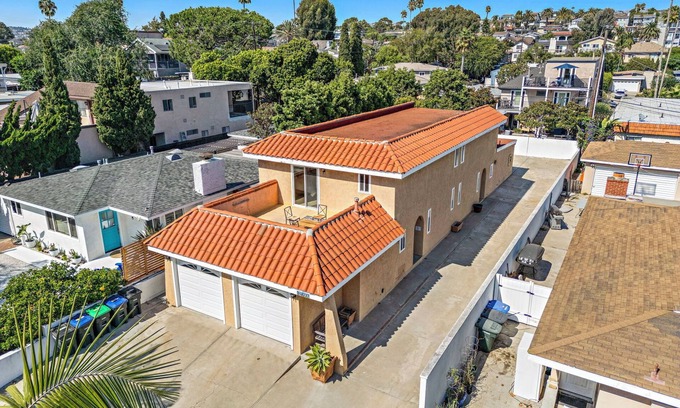 Capistrano Beach Casa | Newly Remodeled 2 Bedroom Near the Beach