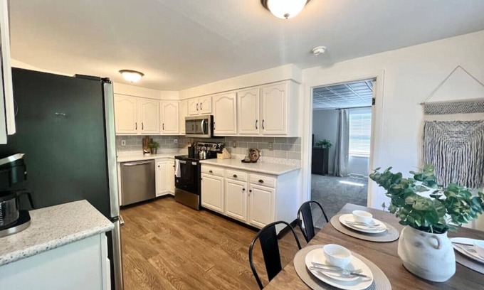 Clay Casa | Newly Remodeled 4BR/1.5BA Home - Sleeps 8!
