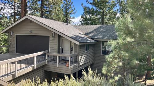Round Hill Village Casa | Newly Remodeled 5 Bedroom Home With Hot Tub
