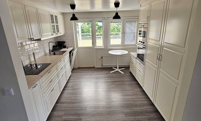 Vasteras Apartamento | Newly renovated in Västerås City
