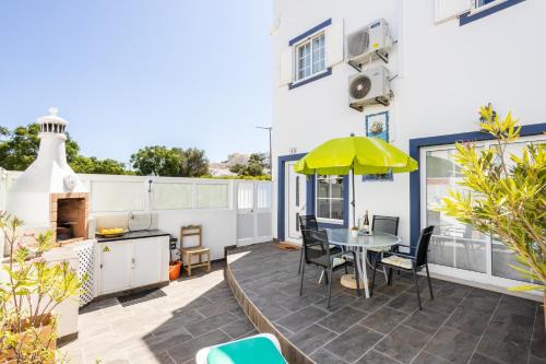 Salema Casa | Newly renovated 2 bedroom townhouse - close to Salema Beach
