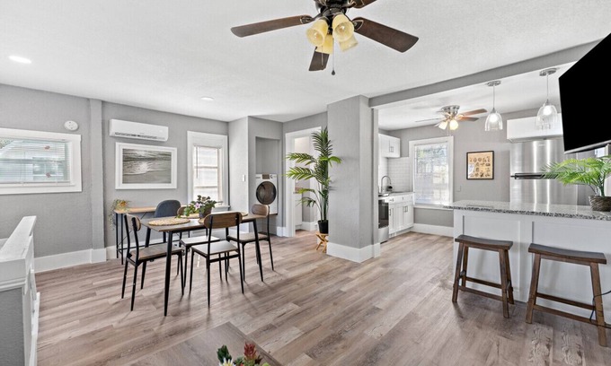 St. Petersburg - Clearwater Casa | Newly renovated 2/1 in the heart of St.pete