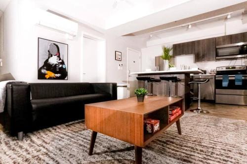 Griggs Park Apartamento | Newly Renovated 2bed, 2bath private apartment, minutes from Boston.