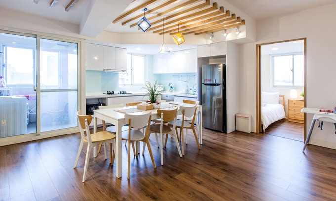 Nangang Casa | Recientemente renovado apartamento de 3 habitaciones a 1 minuto de la estación de MRT