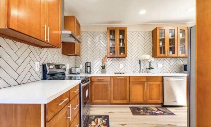 Seattle Metro Area Casa | Newly Renovated 3bd / 2 ba