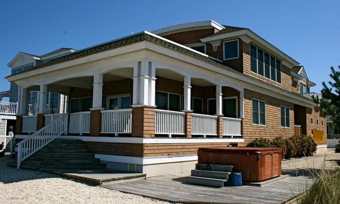 Holgate Casa | BAYFRONT impresionante con bañera de hidromasaje y vistas del atardecer