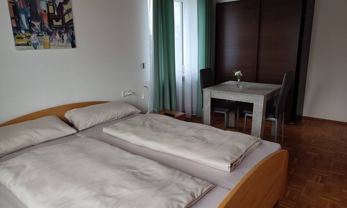 Baunatal Apartamento | Newly renovated and well-equipped vacation apartment