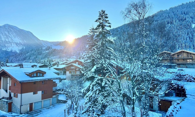 Le Praz Apartamento | Newly renovated apartment for 6 people in Courchevel Le Praz