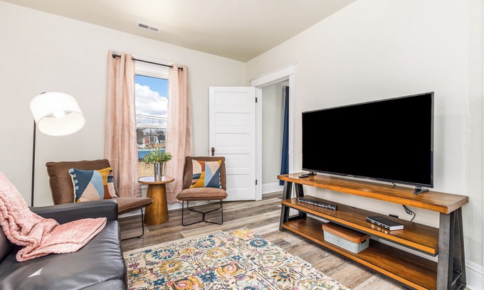 Dubuque Apartamento | Newly-Renovated Apt DQB Center
