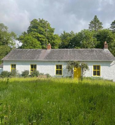 Scotshouse Casa | Newly renovated Cottage with private trout fishing set in beautiful wildlife estate