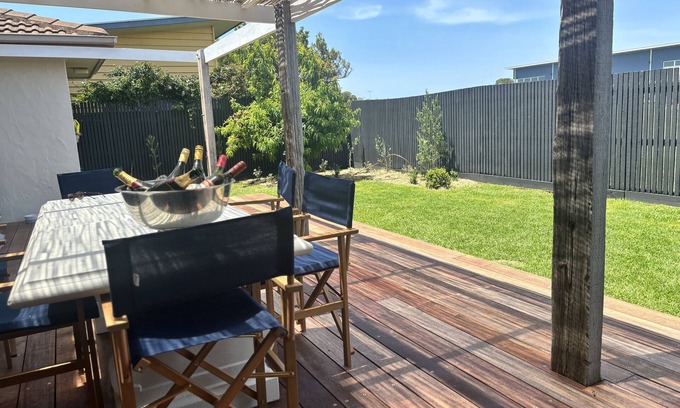 Barwon Heads Villa | Newly renovated delight, a beautiful outlook & walking distance to all amenities