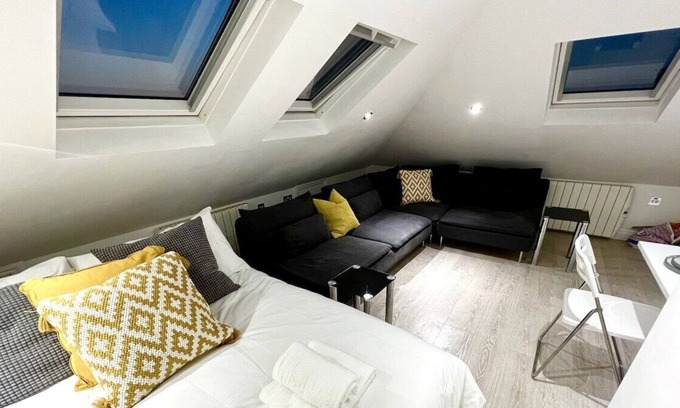 Mapesbury Apartamento | Newly Renovated Stunning Studio in London