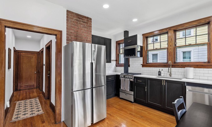 Melrose Apartamento | Newly Renovated Gem in Melrose - Pet Friendly