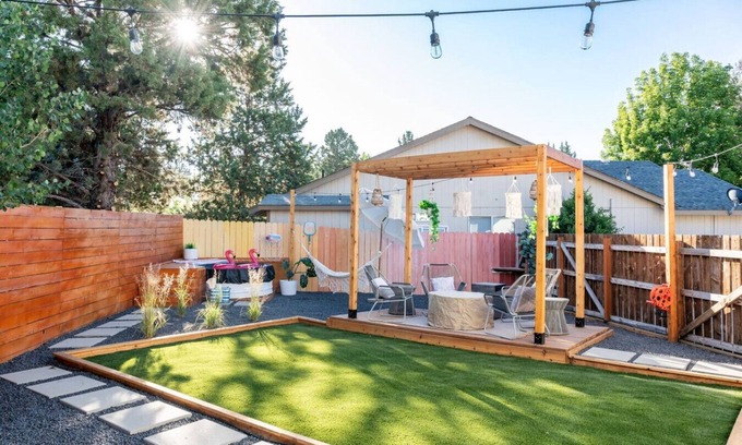 Mountain View Casa | Newly Renovated Modern House. Great for Families!