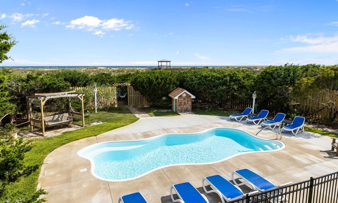 The Point Casa | Newly Renovated! Private Single Family Beachfront Home w/ Pool on The Point