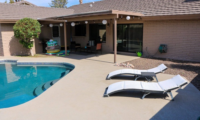 The Lakes Casa | Newly Renovated Quaint Tempe Home with Pool