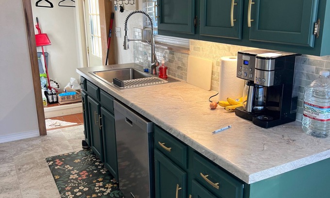 Midland Casa | Newly renovated Quiet neighborhood 4 bedroom 2 bath house in delightful Midland