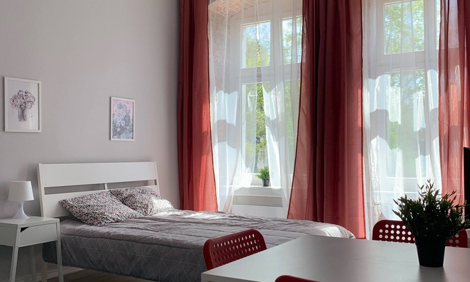 Srodmiescie Casa | Amplio apartamento de lujo recientemente renovado, Old Town, Ostrów Tumski