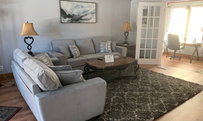 Portage Casa | Newly Renovated with Finished Basement