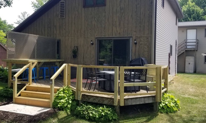 Fremont Casa | Newly renovated Wolf River home